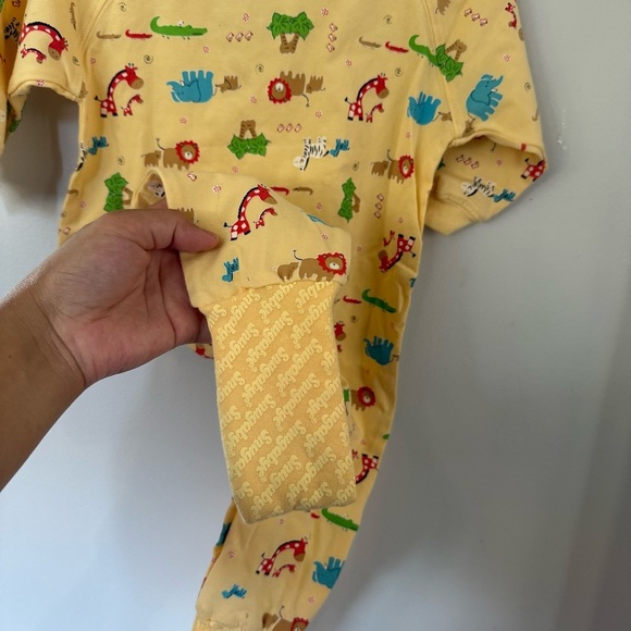 Snugabye Charming Yellow Animal Print Kids Footie - Picture 5 of 5